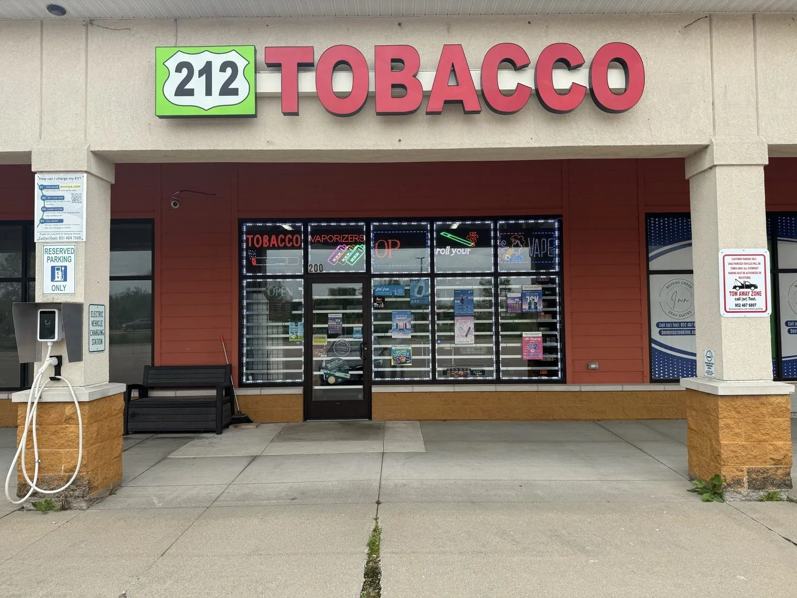 212 Tobacco shop in Norwood Young America, Minnesota